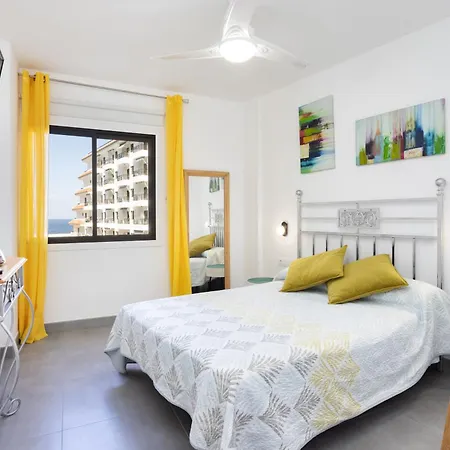 公寓 Home2book Sunset Terrace & Pool Haven